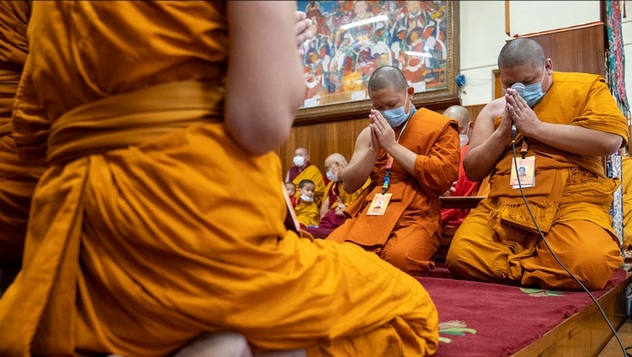 О первом дне учений Далай-ламы по «Введению в мадхьямаку»