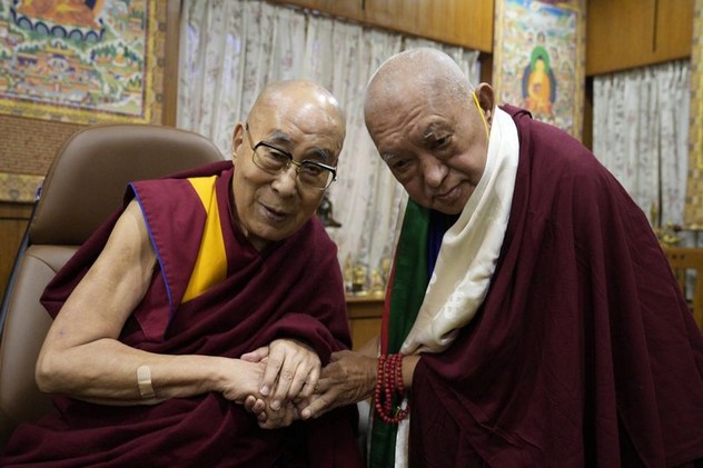 О драгоценной встрече ламы Сопы Ринпоче с Его Святейшеством Далай-ламой