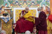 Его Святейшество Далай-лама возглавляет церемонию дарования монашеских обетов, организованную в его резиденции. Дхарамсала, штат Химачал-Прадеш, Индия. 2 марта 2023 г. Фото: Тензин Чойджор (офис ЕСДЛ).