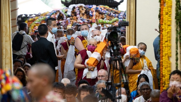 В Дхарамсале состоялся молебен о долголетии Далай-ламы