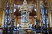Бурятские ламы приняли участие в освящении новой статуи Будды в Мьянме